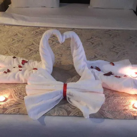 Ξενοδοχείο Alya Rezidans 3*